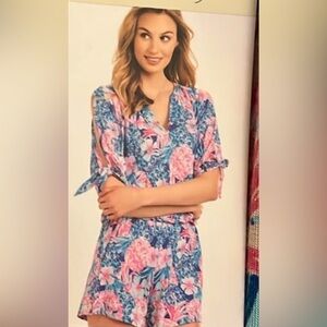 Charlie and Paige NWT floral romper women’s XL bright colors